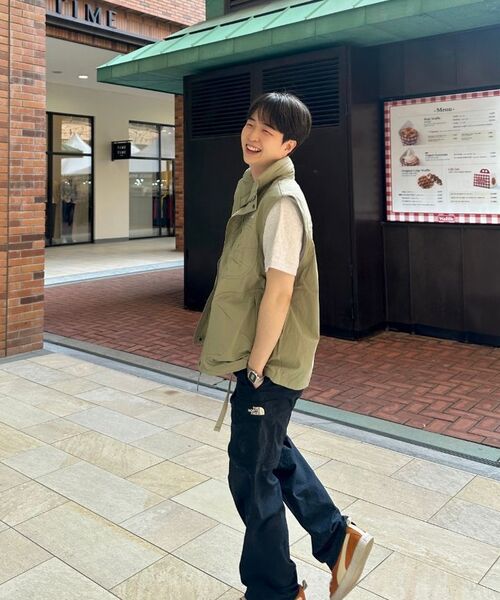 AECA(エイカ)の「EVERYDAY AECA CLOVER HALF SLEEVE TEE-LIGHT GREY(Tシャツ/カットソー・レディース・その他・SMALL/X-LARGE/W/2XL/LARGE/MEDIUM)」の2枚目の写真