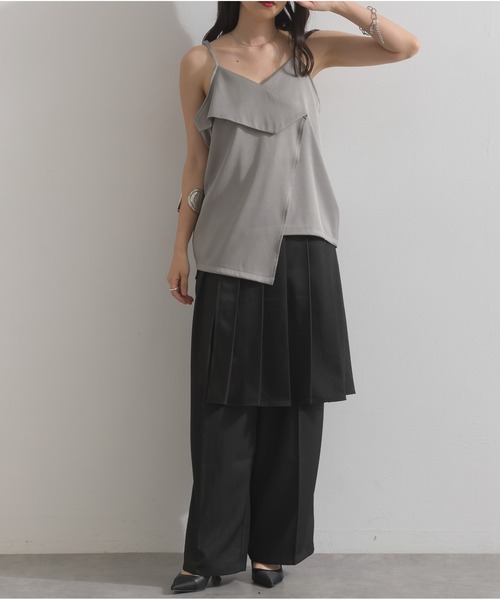 OandI（オーアンドアイ）の「ラップスカートレイヤードパンツ（その他パンツ・レディース・ブラウン/ブラック/チャコールグレー・FREE）」の8枚目の写真