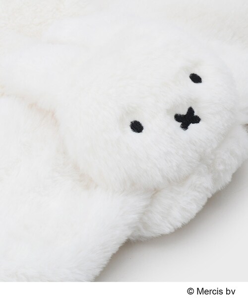 OPAQUE.CLIP（オペークドットクリップ）の「【コラボ】miffy ｘ OPAQUE.CLIP フェイクファーティペット（ストール/ショール・レディース・ベージュ/チャコールグレー/オフホワイト/ブラック系7・00）」の8枚目の写真
