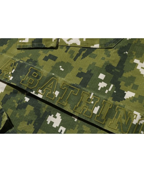 A BATHING APE（アベイシングエイプ）の「MULTI PIXEL CAMO MILITARY SHIRT（シャツ/ブラウス・メンズ・ブラック/グリーン・X-LARGE/MEDIUM/LARGE/XX-LARGE/SMALL）」の6枚目の写真