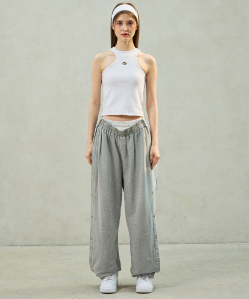 ARI(アリ)の「POPPY SLEEVELESS TOP / WHITE(Tシャツ/カットソー・レディース・ホワイト・FREE)」の5枚目の写真
