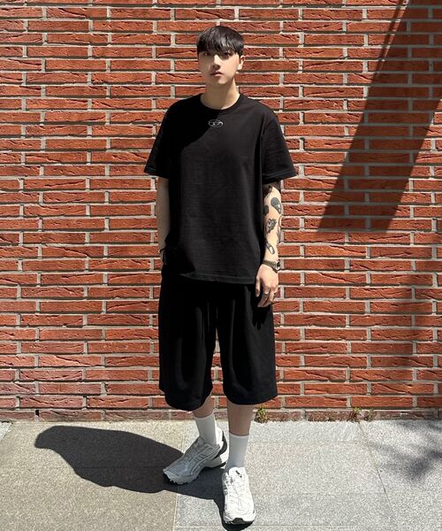 bounDary（バウンダリー）の「ツーピンタックワイドバミューダショートパンツ[ブラック]（その他パンツ・レディース・その他・LARGE/MEDIUM/X-LARGE）」の4枚目の写真