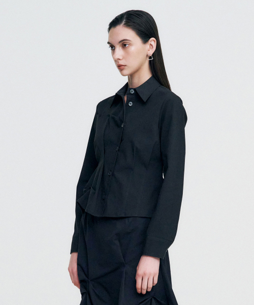 KIMZISU(キムジス)の「DOZI - Pinched Unbalance shirt _ BLACK(ビジネスシャツ・レディース・その他・SMALL/MEDIUM)」の3枚目の写真