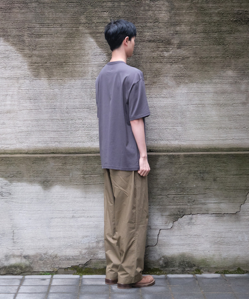 HORLISUN(ホーリーサン)の「Lawrence Short Embroidery T-shirt Charcoal(Tシャツ/カットソー・レディース・その他・SMALL/MEDIUM/LARGE)」の2枚目の写真