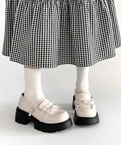 Shoes in Closet（シューズインクローゼット）の「軽量 厚底 チュール リボン メリージェーン ローファー 474（ローファー・レディース・アイボリー/ブラック・L/M/S/LL）」の14枚目の写真