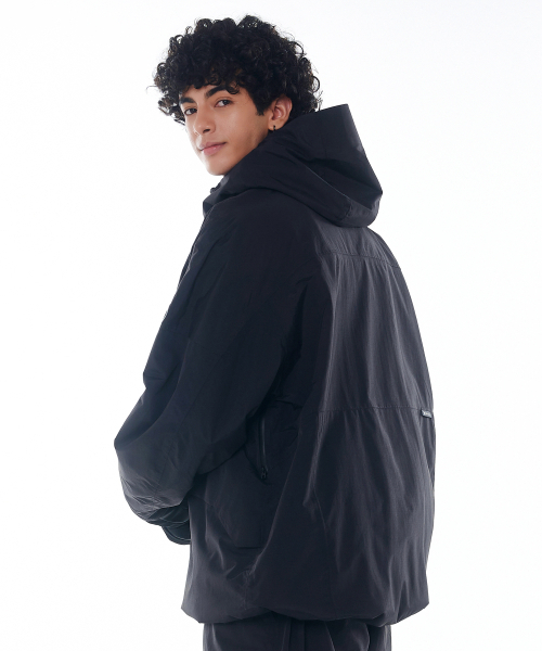 DOLL OUTERWEAR(ドラ アウターウェア)の「2425 クラーロ ボードウェアジャケット ブラック 男女共用(ナイロンジャケット・レディース・その他・SMALL/MEDIUM/LARGE/X-LARGE/X-SMALL)」の4枚目の写真