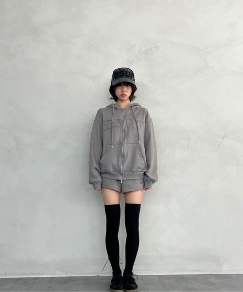 as you are(アズユーアー)の「カットオフヴィンテージショーツダークグレー(その他パンツ・レディース・その他・SMALL/MEDIUM)」の3枚目の写真