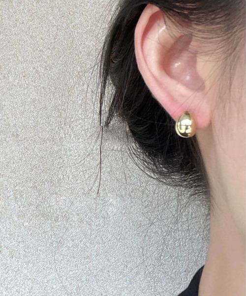 yu-ka（ユーカ）の「YU-KA:ドロップミニピアス drop mini pierce（ピアス（両耳用）・レディース・ゴールド/シルバー・FREE）」の2枚目の写真