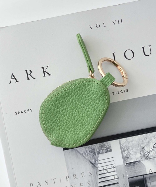 AS KNOW AS plus（アズノゥアズプラス）の「フルーツミニポーチチャーム（ポーチ・レディース・C/D/A/B・FREE）」の8枚目の写真