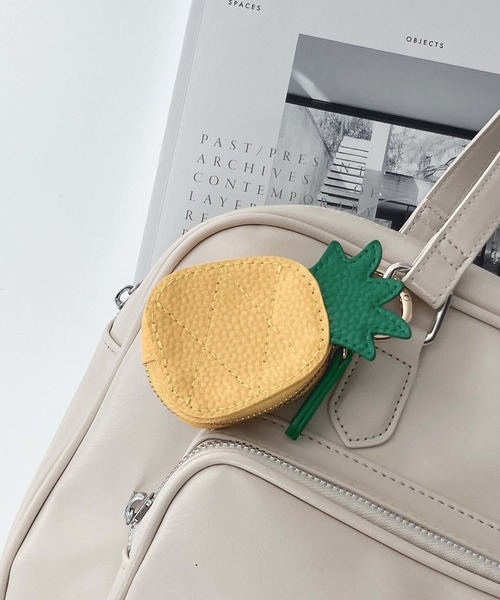 AS KNOW AS plus（アズノゥアズプラス）の「フルーツミニポーチチャーム（ポーチ・レディース・C/D/A/B・FREE）」の15枚目の写真