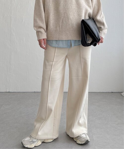 LBC（エルビーシー）の「裏起毛センタータックイージーパンツ（スウェットパンツ・レディース・グレー/アイボリー/ブラック/ダークブラウン・L/M）」の14枚目の写真