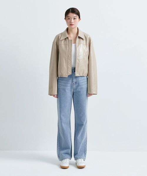 MUSINSA STANDARD WOMAN（ムシンサスタンダードウーマン）の「ウィメンズパテント合成皮革シングルジャケット[ベージュ]（ライダースジャケット・レディース・その他・S/M）」の9枚目の写真