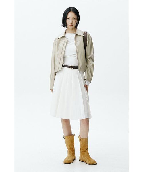 MUSINSA STANDARD WOMAN（ムシンサスタンダードウーマン）の「ウィメンズパテント合成皮革シングルジャケット[ベージュ]（ライダースジャケット・レディース・その他・S/M）」の13枚目の写真