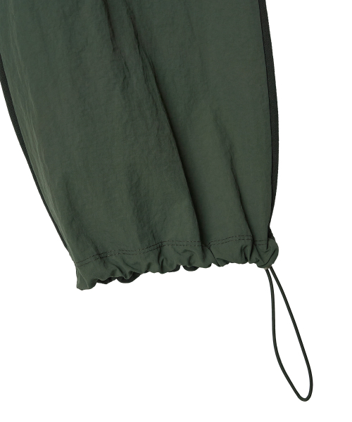 MENASOO(ミナス)の「Back to Back Cotton Wide Pants_Khaki(その他パンツ・レディース・カーキ・1/2)」の12枚目の写真