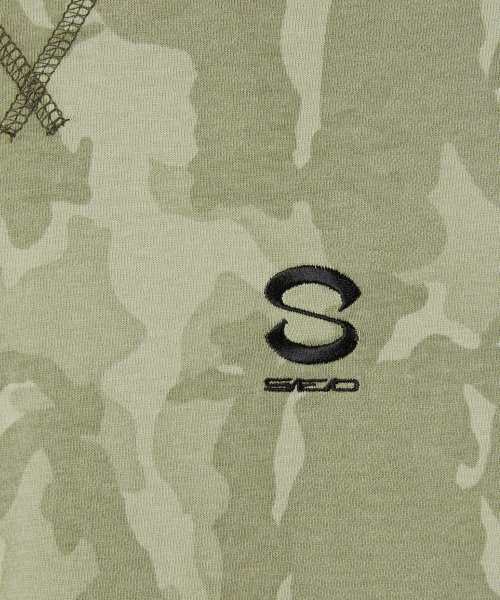 s/e/o（エスイーオー）の「CAMO HOOD LAYERED TEE_DARK（Tシャツ/カットソー・レディース・その他・ONE SIZE）」の4枚目の写真