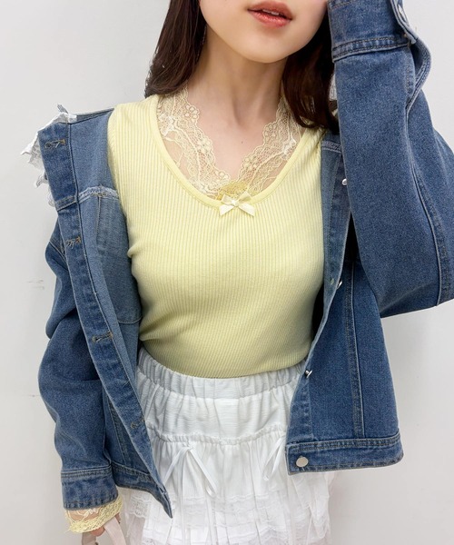 frunco(フランコ)の「【ZOZOTOWN限定】レース付きクルーネックリブニット(ニット/セーター・レディース・ホワイト/ピンク/ブラック/イエロー・FREE)」の3枚目の写真