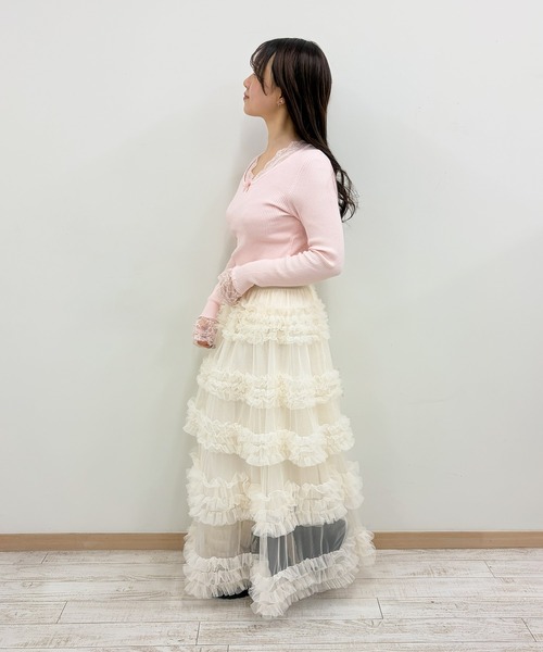 frunco(フランコ)の「【ZOZOTOWN限定】レース付きクルーネックリブニット(ニット/セーター・レディース・ホワイト/ピンク/ブラック/イエロー・FREE)」の9枚目の写真