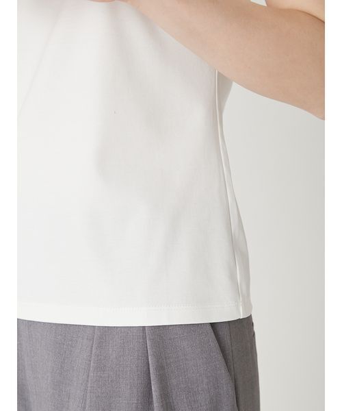 FRAY I.D(フレイアイディー)の「ラウンドネックTシャツ/接触冷感(Tシャツ/カットソー・レディース・ブラック/イエロー/ネイビー/ホワイト・F)」の10枚目の写真