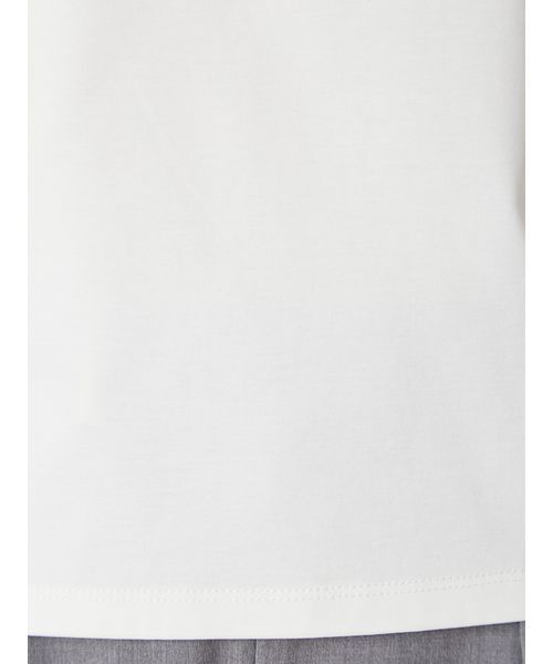 FRAY I.D(フレイアイディー)の「ラウンドネックTシャツ/接触冷感(Tシャツ/カットソー・レディース・ブラック/イエロー/ネイビー/ホワイト・F)」の9枚目の写真