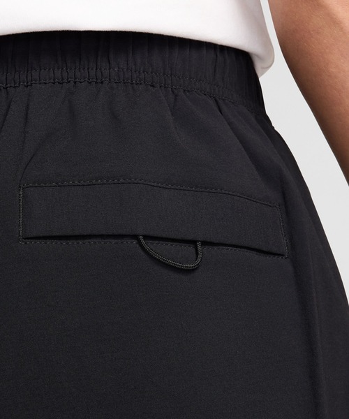 NIKE(ナイキ)の「NIKE Tech Woven Jogger Pants IU7637(その他パンツ・メンズ・ブラック・M/L)」の8枚目の写真