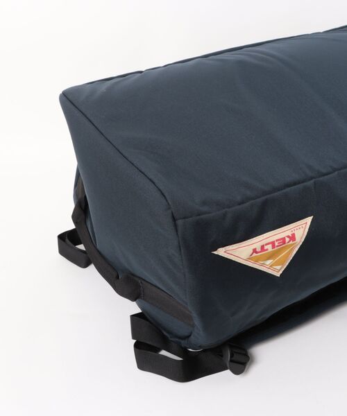 KELTY(ケルティ)の「MonoMAX掲載モデル【KELTY】DUFFLE BACKPACK S ダッフルバックパック S(ドラムバッグ・レディース・タン/オリーブ/ブラック/ネイビー・ONE SIZE)」の5枚目の写真