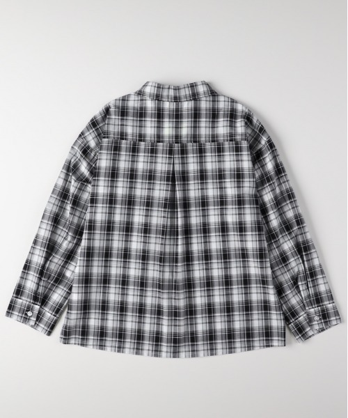 Right-on（ライトオン）の「【Refurbish】ワンポイント刺繍シャツ (キッズ / 通園通学 / シンプル)（シャツ/ブラウス・キッズ・ブラック/ブルー・110/120/130/140/150/160）」の9枚目の写真