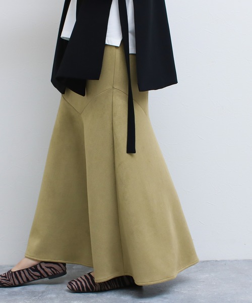Social GIRL(ソーシャルガール)の「【SL】【Social GIRL】【it】カットスエードマーメイドロングスカート(スカート・レディース・グリーン/グレイッシュベージュ・M)」の1枚目の写真