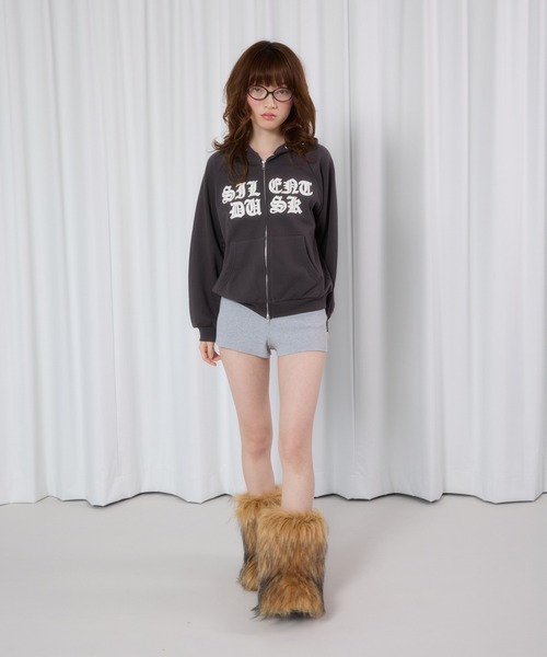 FCMM(エフシーエムエム)の「【日本限定】EYELET PATCH HOODIE / アイレットパッチフーディ(パーカー・レディース・グレー/チャコールグレー/グリーン系その他・SMALL/MEDIUM)」の14枚目の写真