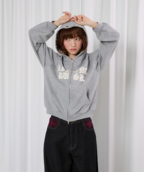FCMM(エフシーエムエム)の「【日本限定】EYELET PATCH HOODIE / アイレットパッチフーディ(パーカー・レディース・グレー/チャコールグレー/グリーン系その他・SMALL/MEDIUM)」の21枚目の写真
