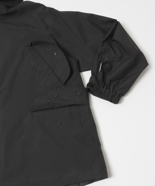 URBAN RESEARCH（アーバンリサーチ）の「DAIWA PIER39　WINDSTOPPER FLIGHT PARKA（ナイロンジャケット・メンズ・ブラック・MEDIUM/X-LARGE/LARGE）」の4枚目の写真
