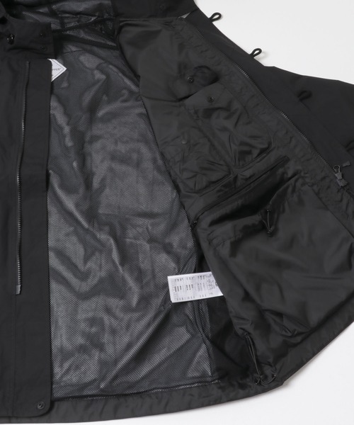 URBAN RESEARCH（アーバンリサーチ）の「DAIWA PIER39　WINDSTOPPER FLIGHT PARKA（ナイロンジャケット・メンズ・ブラック・MEDIUM/X-LARGE/LARGE）」の5枚目の写真