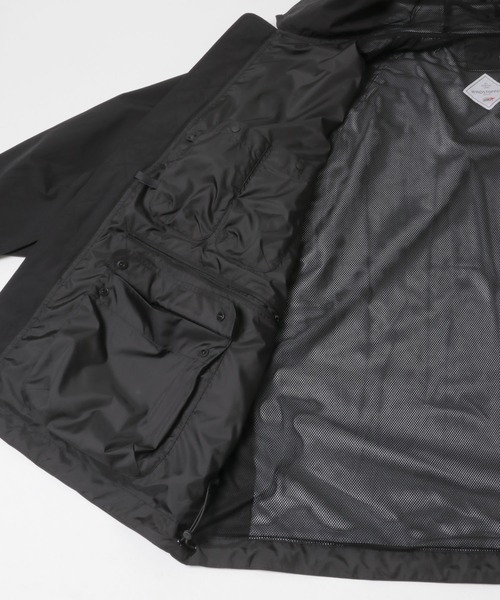 URBAN RESEARCH（アーバンリサーチ）の「DAIWA PIER39　WINDSTOPPER FLIGHT PARKA（ナイロンジャケット・メンズ・ブラック・MEDIUM/X-LARGE/LARGE）」の6枚目の写真