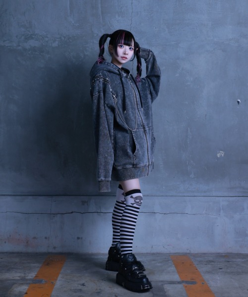 Amilige（アミリージュ）の「クロスプリントZIPパーカー（パーカー・レディース・ブラック/グレー・FREE）」の11枚目の写真