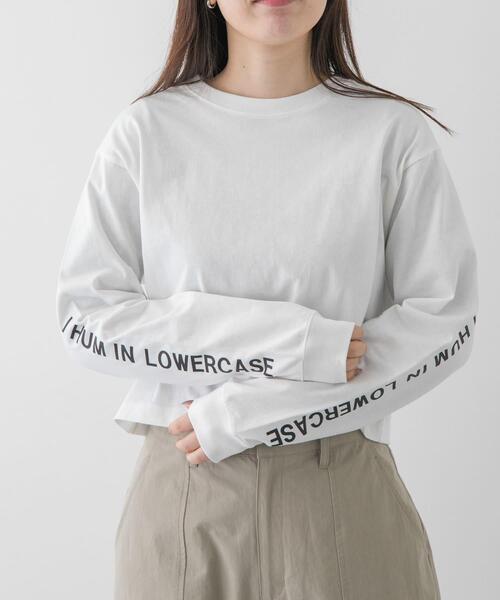 FORK&SPOON(フォークアンドスプーン)の「FORK&SPOON スリーブロゴクロップドTシャツ(Tシャツ/カットソー・レディース・オフホワイト/イエロー系その他・1)」の3枚目の写真