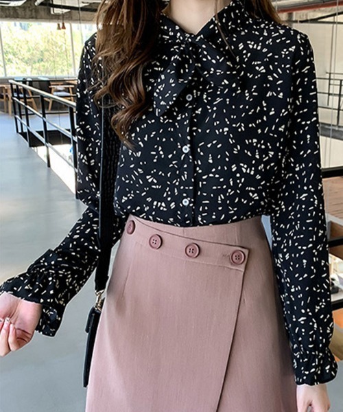 SallyLunn(サリーラン)の「蝶結びプリントシャツ(シャツ/ブラウス・レディース・グリーン/ブラック・LARGE/MEDIUM)」の8枚目の写真