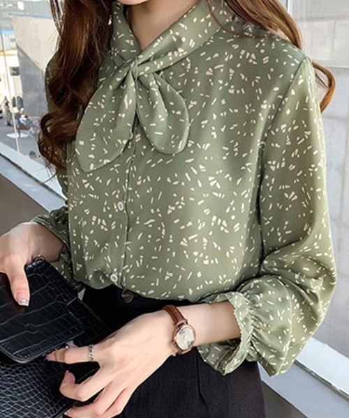 SallyLunn(サリーラン)の「蝶結びプリントシャツ(シャツ/ブラウス・レディース・グリーン/ブラック・LARGE/MEDIUM)」の14枚目の写真
