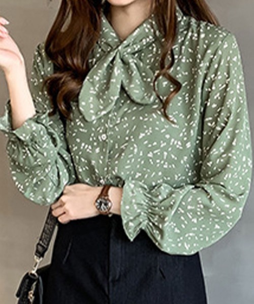 SallyLunn(サリーラン)の「蝶結びプリントシャツ(シャツ/ブラウス・レディース・グリーン/ブラック・LARGE/MEDIUM)」の18枚目の写真