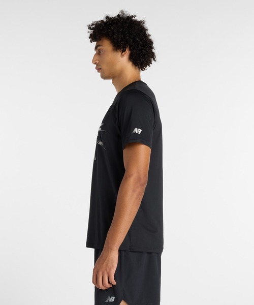 NEW BALANCE(ニューバランス)の「リフレクティブシティポリTシャツ(Tシャツ/カットソー・メンズ・レモンイエロー/ブラック・SMALL/MEDIUM/LARGE/X-LARGE/XX-LARGE)」の5枚目の写真