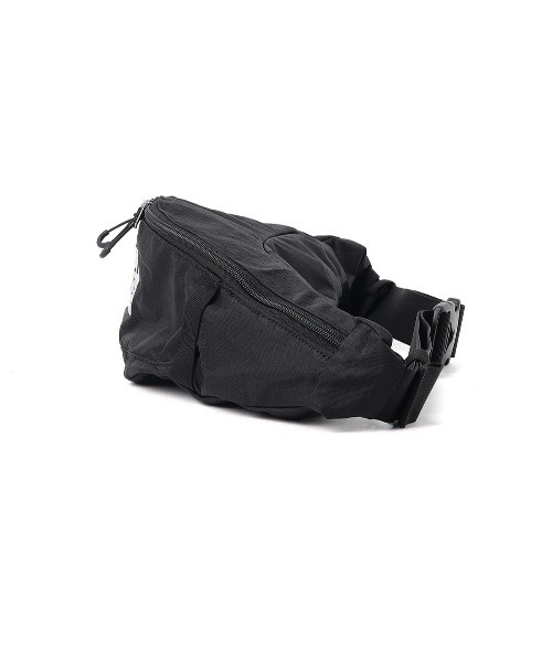 CHUMS（チャムス）の「【CHUMS/チャムス】 Spring Dale Waist Pack（ボディバッグ/ウエストポーチ・レディース・ブラック系その他/ブラック×ホワイト・FREE）」の5枚目の写真