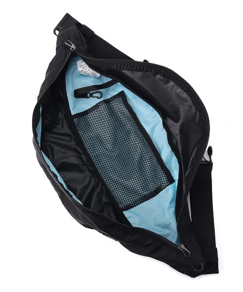 CHUMS（チャムス）の「【CHUMS/チャムス】 Spring Dale Waist Pack（ボディバッグ/ウエストポーチ・レディース・ブラック系その他/ブラック×ホワイト・FREE）」の10枚目の写真