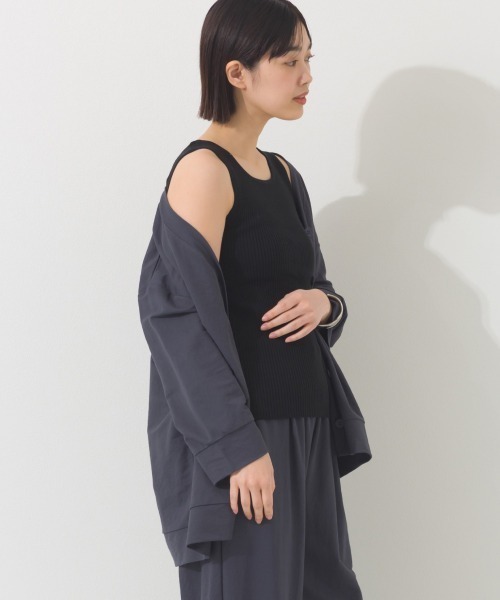 OMNES(オムネス)の「横編みリブタンクトップ(タンクトップ・レディース・オートミール/ライトグレー/アイボリー/ブラック・FREE)」の11枚目の写真