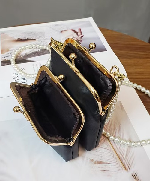 MAISON SELECT(メゾンセレクト)の「2C21-MZ パールチェーンストラップ ダブルがま口 ミニショルダー(ショルダーバッグ・レディース・レッド/ライトピンク/ブラック・ONESIZE)」の7枚目の写真