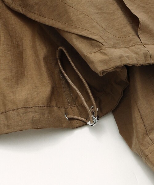 MACKINTOSH LONDON（マッキントッシュ ロンドン）の「【婦人画報4月号掲載】シルケットタフタショートコート（その他アウター・レディース・ベージュ/イエロー/ブラウン・38/40）」の11枚目の写真