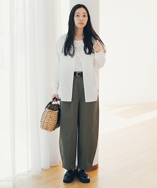 studio CLIP（スタディオクリップ）の「ダブルフロントレースドッキングプルオーバー（Tシャツ/カットソー・レディース・オフホワイト/ラベンダー/ブラック/ライトグリーン・FREE）」の6枚目の写真