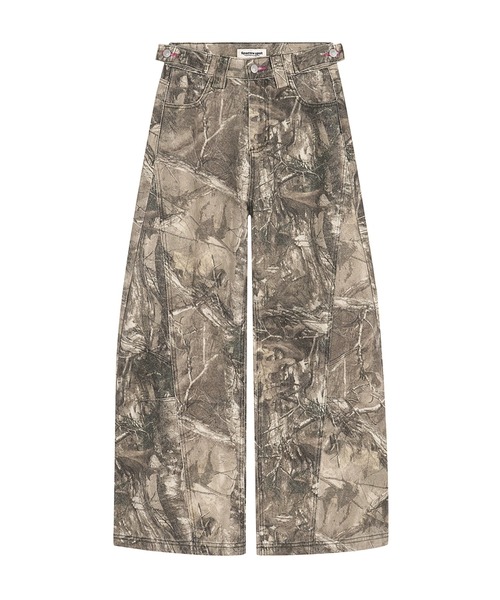 lilful(リルフル)の「【26年春夏新作】バックロゴ刺繍 リアルツリーカモ ワイドデニムパンツ(デニムパンツ・レディース・その他・L/M)」の17枚目の写真