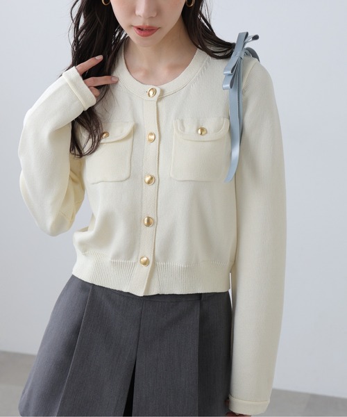 FREE'S MART（フリーズマート）の「◆Iフロントポケット金ボタンニットカーディガン（ニット/セーター・レディース・ネイビー/ライトグリーン/レッド/ホワイト系その他/ホワイト・FREE）」の2枚目の写真
