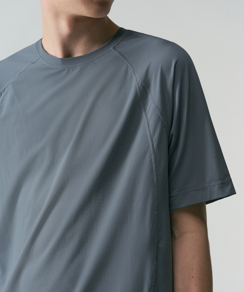 MUSINSA STANDARD（ムシンサスタンダード）の「[シティレジャー] スポーティブテクスチャードTシャツ [ブルーグレー]（Tシャツ/カットソー・メンズ・その他・SMALL/MEDIUM/LARGE/X-LARGE/2XL）」の5枚目の写真