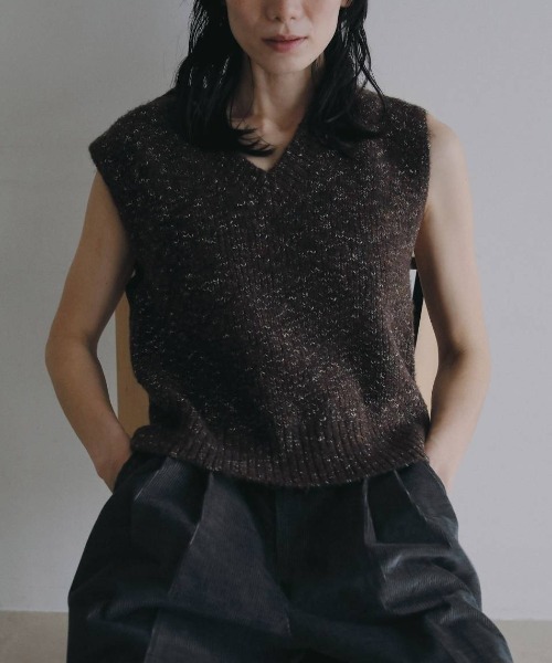 anuke(アンヌーク)の「anuke Nep Knit Vest ネップニットベスト/62620529(ベスト・レディース・グレー/ブラウン・ONE SIZE)」の2枚目の写真