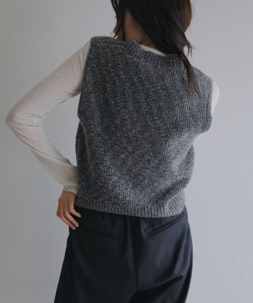 anuke(アンヌーク)の「anuke Nep Knit Vest ネップニットベスト/62620529(ベスト・レディース・グレー/ブラウン・ONE SIZE)」の5枚目の写真