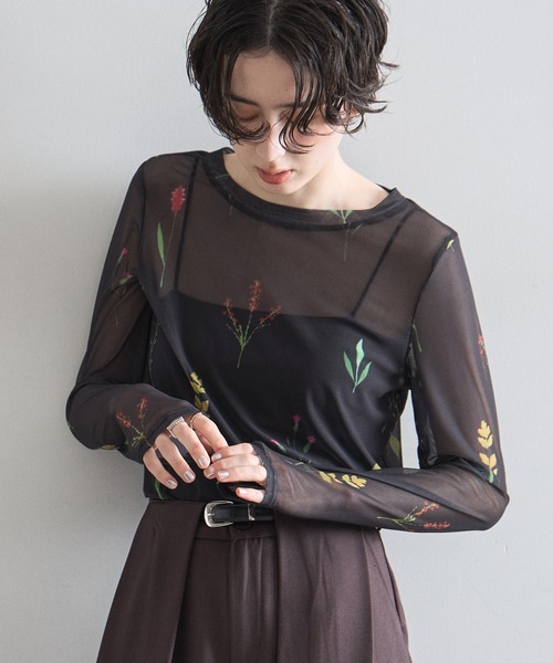 &. NOSTALGIA（アンドドットノスタルジア）の「フラワープリントシアートップス（Tシャツ/カットソー・レディース・アイボリー/ブラック・M）」の7枚目の写真